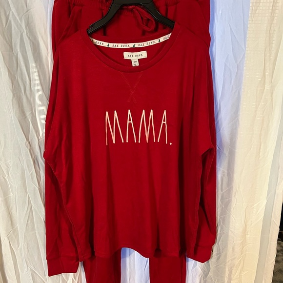 008-NWT Rae Dunn MAMA 🥰 Jogger set in crimson Red; Size Medium - Picture 6 of 9